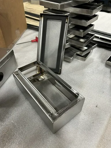 custom-electrical-cabinets-metal-fabricators